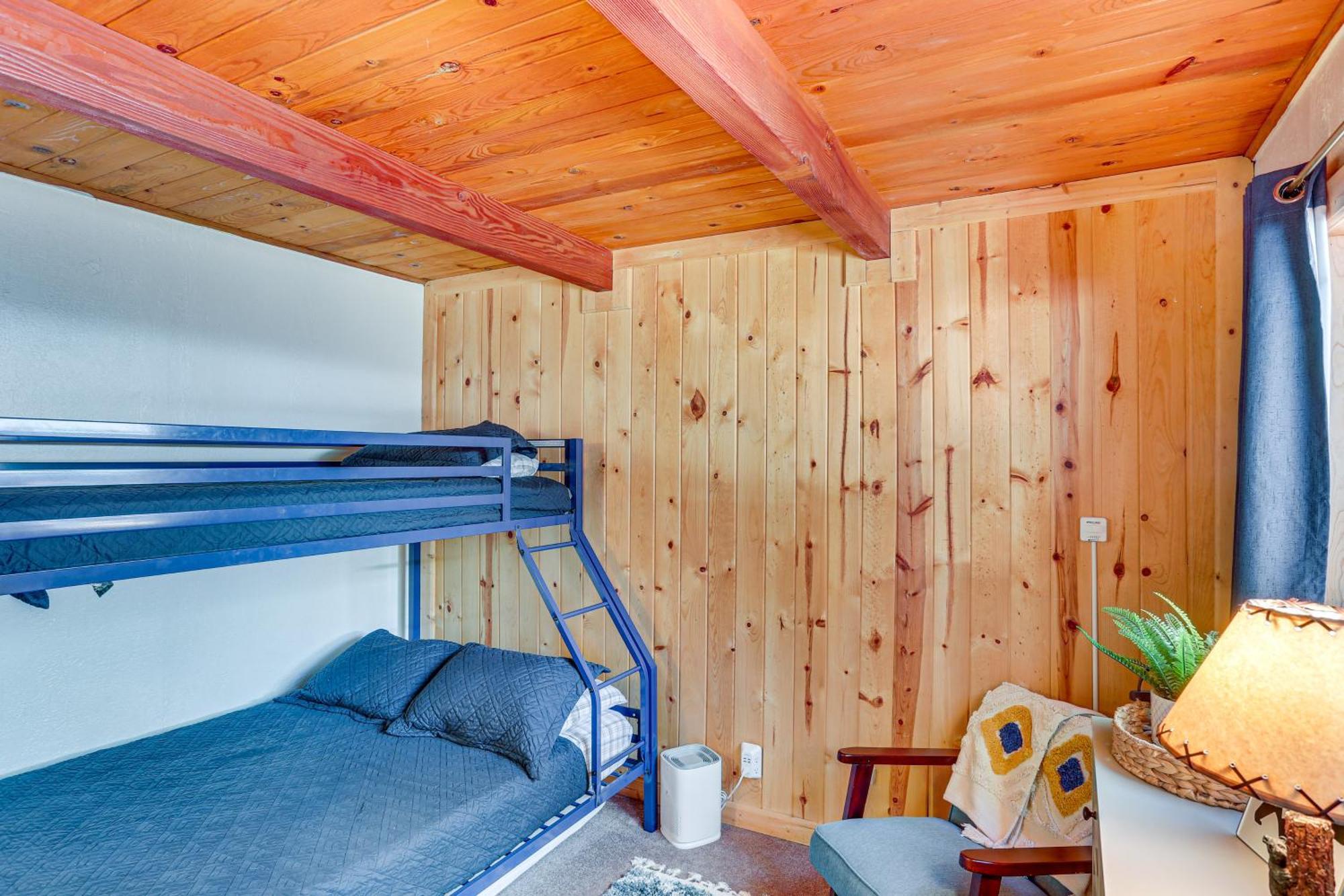 Вілла Big Bear Lake Cabin About 1 Mi To Snow Summitandbig Bear Екстер'єр фото